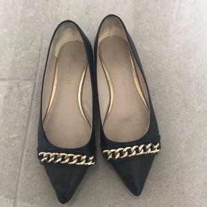 Flat Aldo gold chain shoes